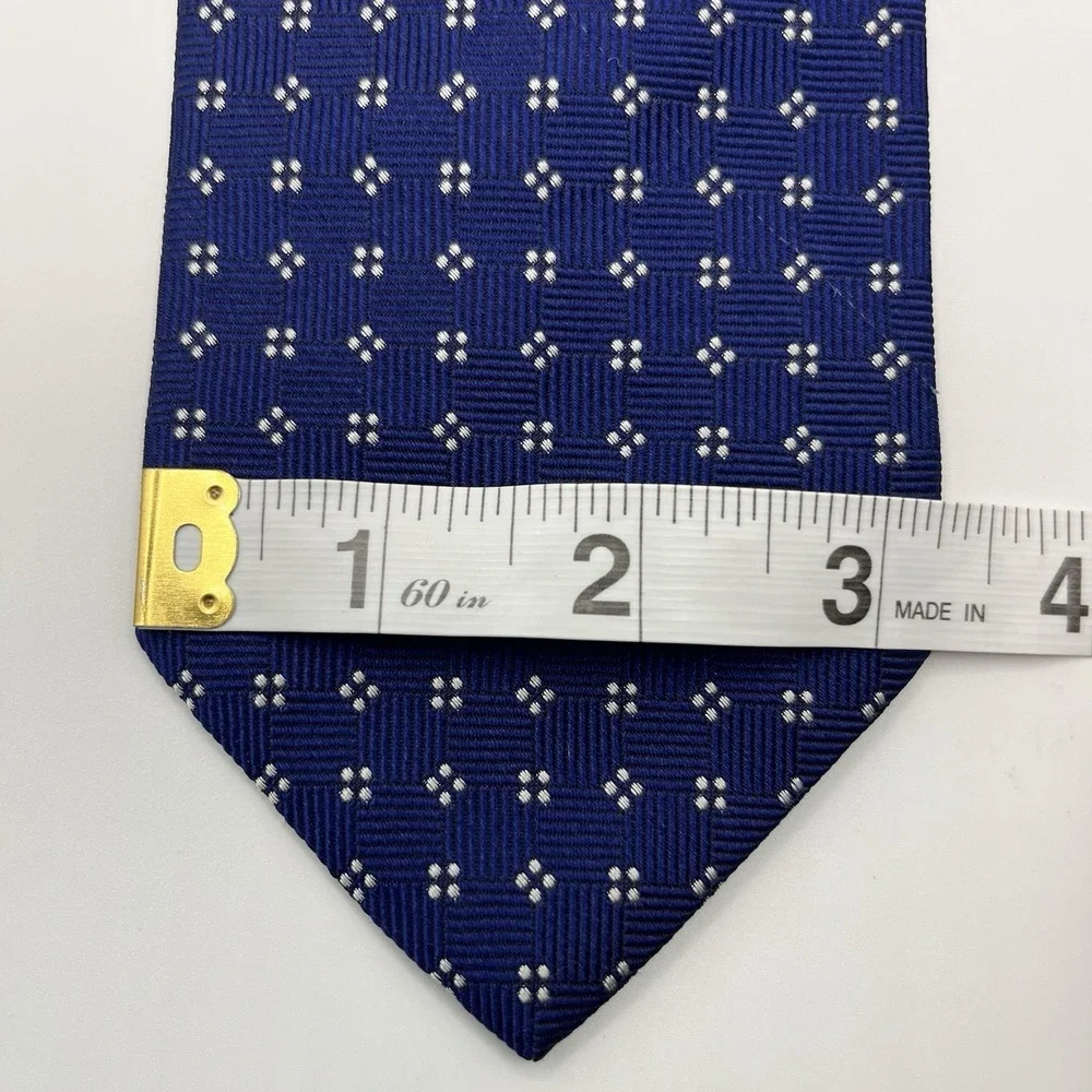 Brooks Brothers Irregular Tie Men's Geometric FLAW All Silk Necktie USA